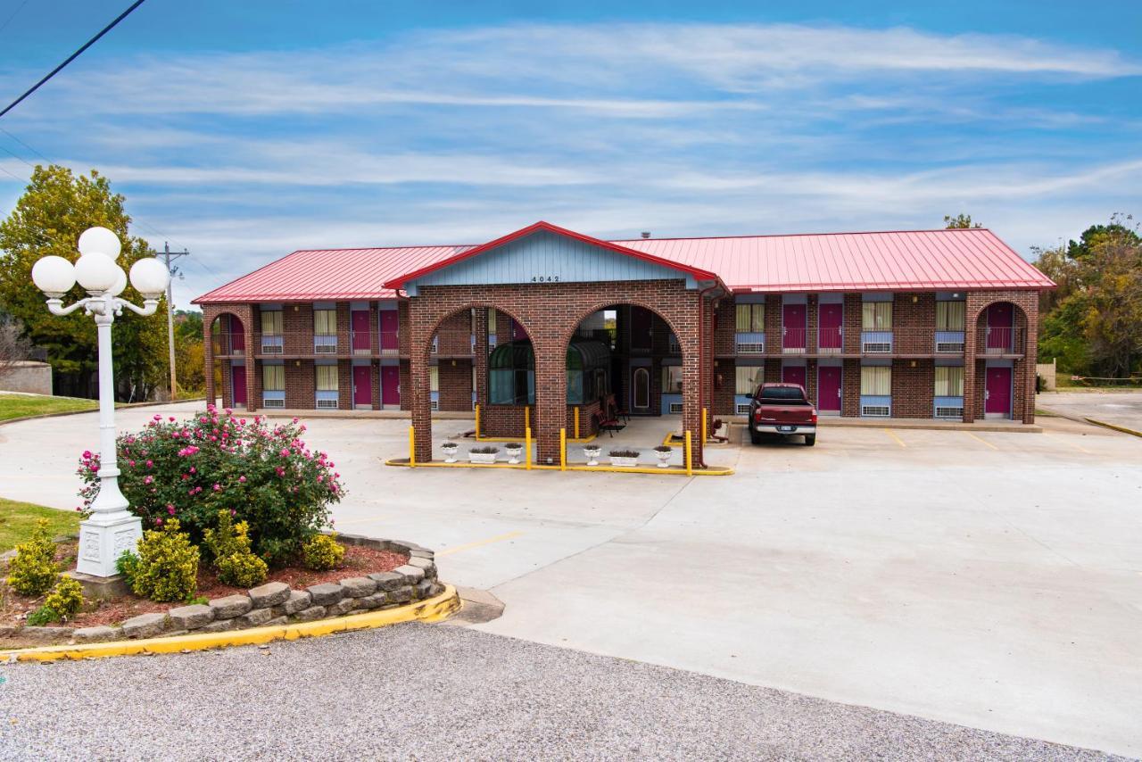 Express Inn יוריקה ספרינגס מראה חיצוני תמונה