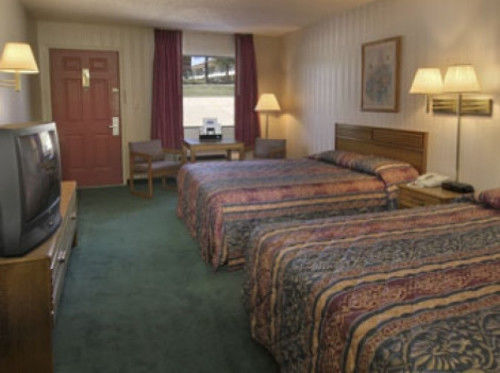 Express Inn יוריקה ספרינגס מראה חיצוני תמונה